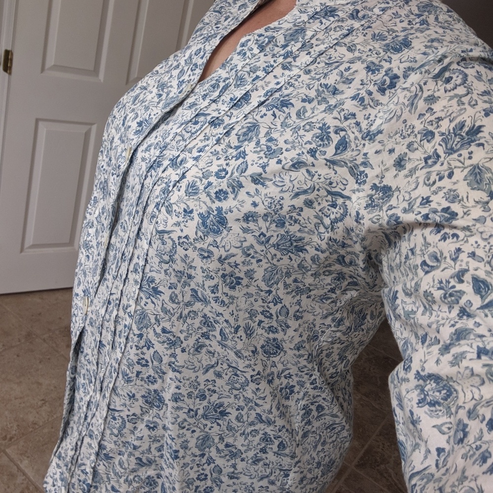 April Cornell classic blue and white shirt XL